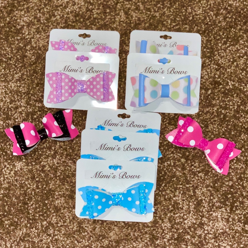 NWT SMALL PU LEATHER BOW